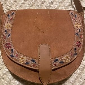 American Eagle cross body purse